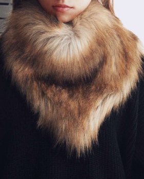  Fashionable Fur Design Khaki Wool Scarves