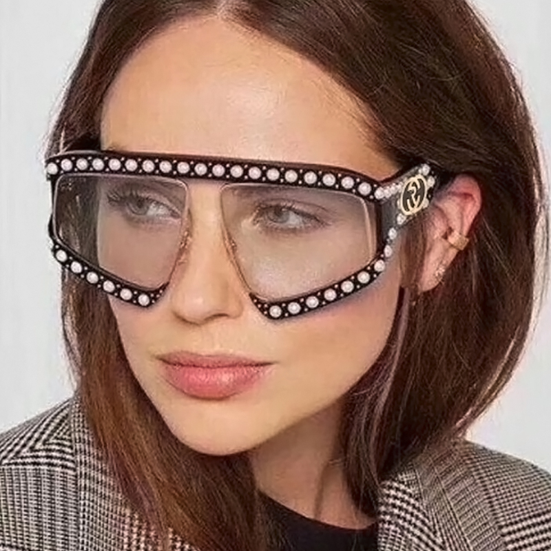  Fashion Pearl Trim Big Frame Design Black PC Sunglasses