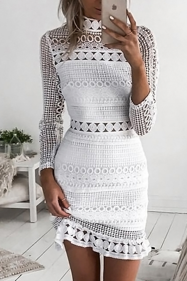  Trendy Round Neck Hollow-out White Lace Sheath Mini Dress