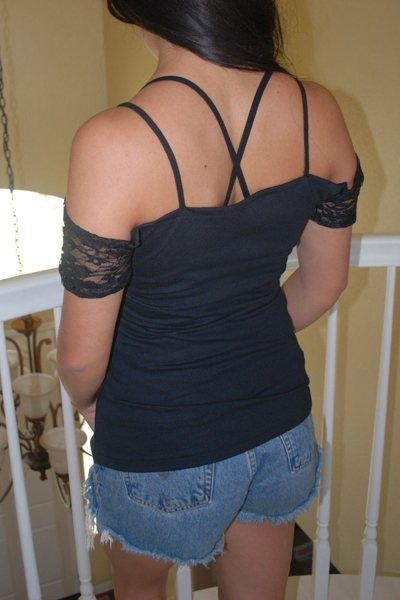 Sexy Dew Shoulder Printed Black Knitting T-shirt