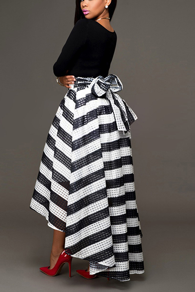 Stylish Round Neck Long Sleeves Striped Black Cotton Blend Two-piece Skirt Set